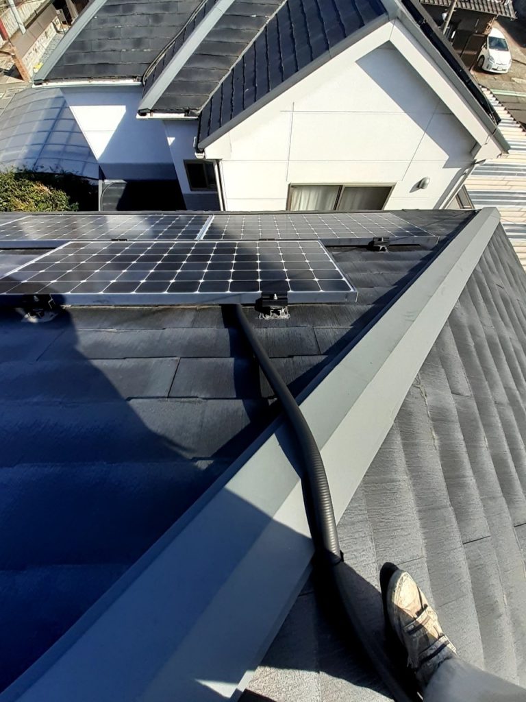 家庭用太陽光発電(ソーラーパネル)の写真